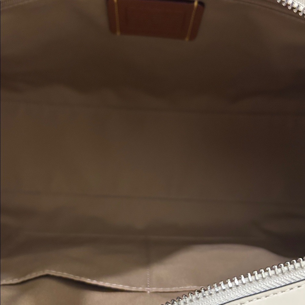 Coach (NWT) Station Tote with Star Print - Picture 12 of 16